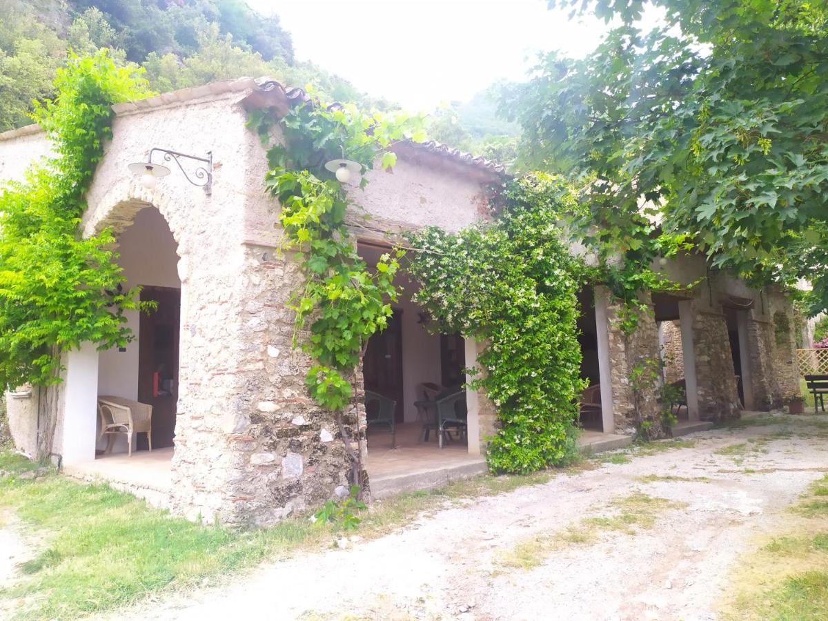 Agriturismo Colloreto Morano Calabro Exterior foto